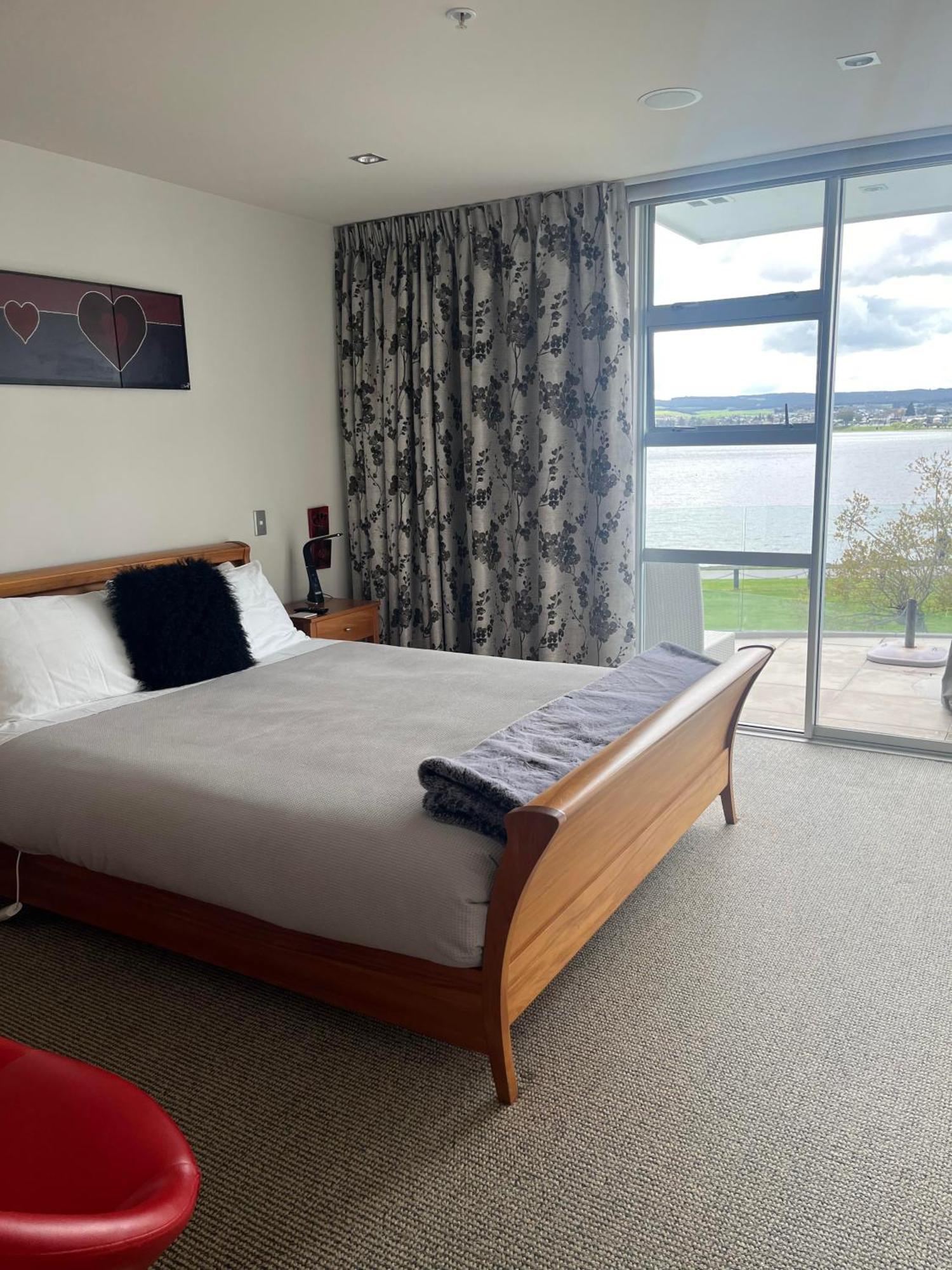 Waimahana Apartments Taupo Exterior foto